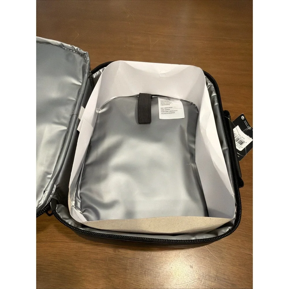 Nike lunch box